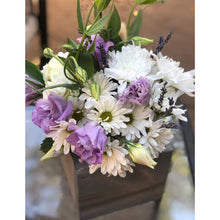 Load image into Gallery viewer, Centerpiece